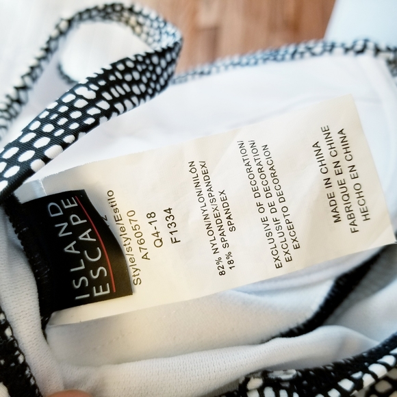 Island Escape Push-Up Underwire Tankini Top 6 - Picture 5 of 7